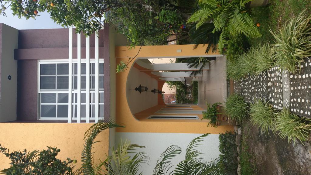 Posada Los Robles Tepoztlán Exterior foto